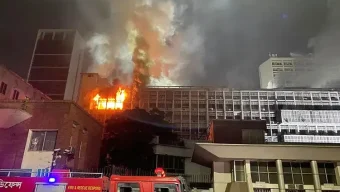 সচিবালয়ের আগুন ১১ ঘণ্টা পর পুরোপুরি নিভল