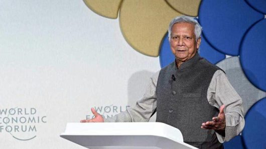 চুরি যাওয়া অর্থ ফেরাতে বিদেশি বন্ধুদের সহায়তা চান ড. ইউনূস