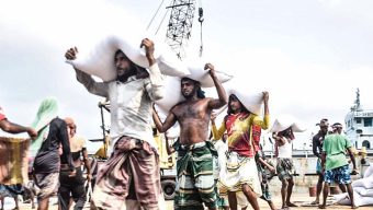 রমজানে কৃত্রিমসংকটের পাঁয়তারা পণ্যবাহী ৩৬০ জাহাজ ভাসছে বঙ্গোপসাগরে