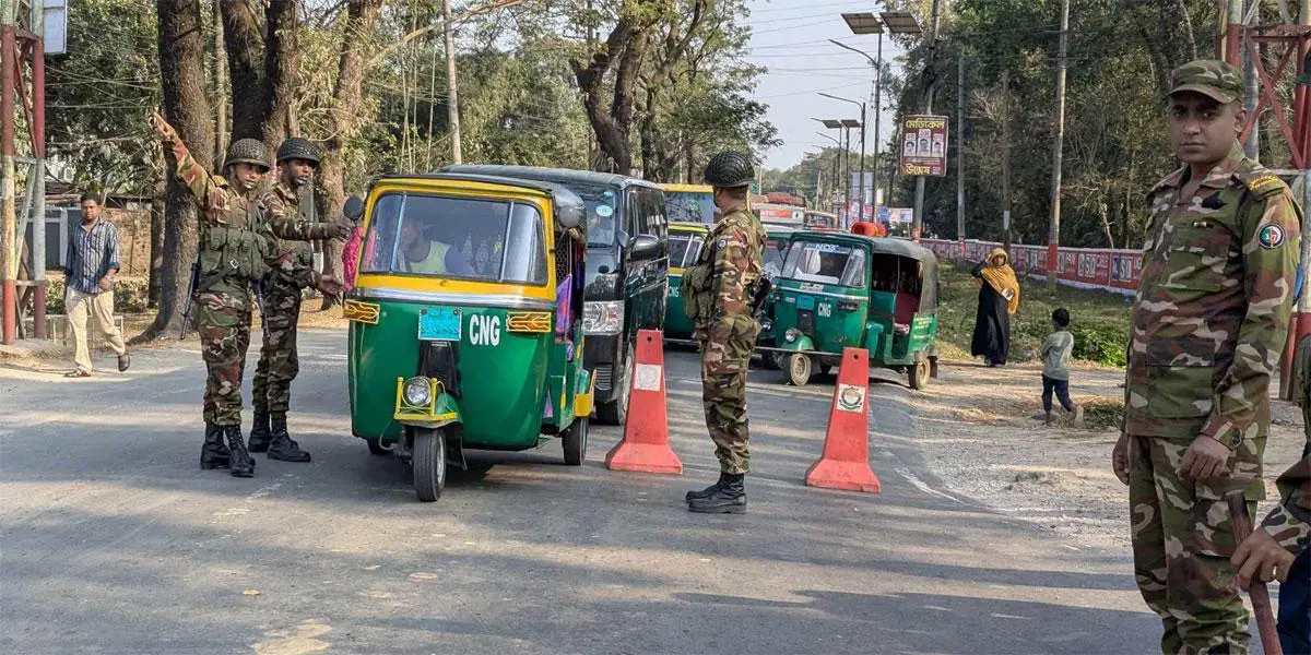 গা ঢাকা দিয়েছে অপরাধীরা