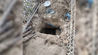 জিয়ারত করতে গিয়ে দেখা যায় কবরে লাশ নেই, পাশের কবরও খোঁড়া