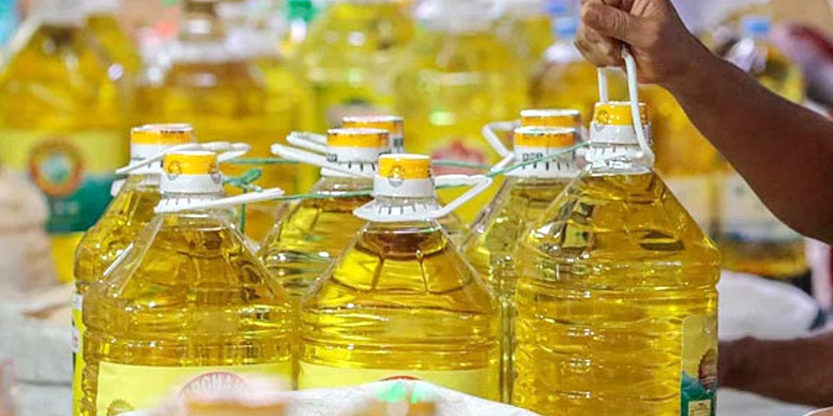 বিয়ানীবাজারে সয়াবিনের বিপনন বাজারে কৌশলী পরিবেশকরা, বিক্রি হচ্ছে বাড়তি মূল্যে