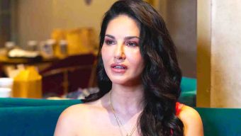 সানি লিওনকে ব্যবহার করে টাকা উপার্জন করতেন তার ভাই