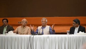 অভ্যুত্থানের যোদ্ধাদের স্বপ্ন বাস্তবায়নে সবাই মিলে চেষ্টা করবো: ড. ইউনুস