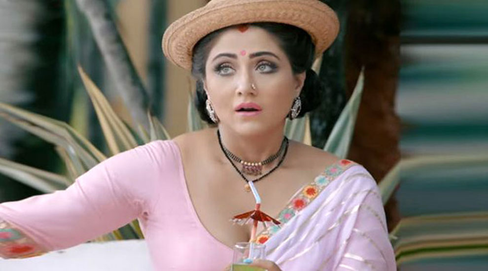 নতুন প্রেমের ইঙ্গিত দিলেন স্বস্তিকা