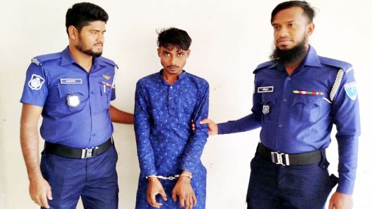 হবিগঞ্জে স্কুল ছাত্রীকে ইভটিজিং করায় বখাটের কারা দন্ড