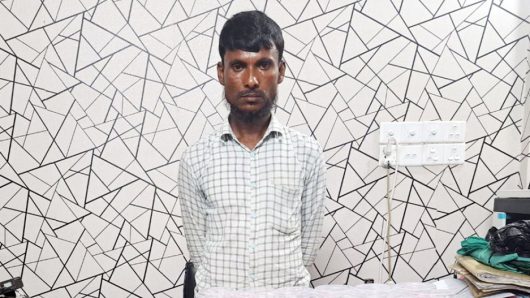 সিলেটে সানু মিয়াকে দৌঁড়ে ধরলো পুলিশ