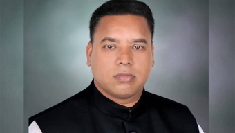 প্রবাসীর স্ত্রীকে ধর্ষণের অভিযোগে আ.লীগ নেতা গ্রেফতার