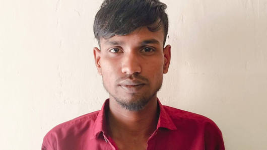 সিলেটে ‘মহারাস্ট্র ইন্ডিয়া’ লেখা অর্ধশত বস্তায় যা মিললো, গ্রেফতার ১