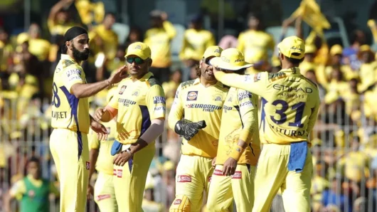 গড়পড়তার দল মনে হলেও চেন্নাই-ই ফেভারিট