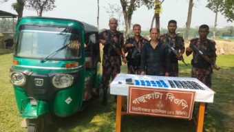 বিয়ানীবাজার সীমান্তে প্রায় ১০ হাজার ইয়াবাসহ একজনকে গ্রেফতার করেছে বিজিবি