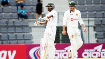 সিলেট টেস্টে বিপদে বাংলাদেশ
