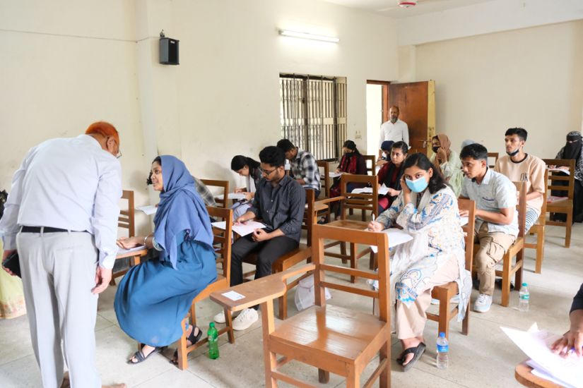 সিলেটে কৃষি গুচ্ছের ভর্তি পরীক্ষা দিল চার হাজার শিক্ষার্থী