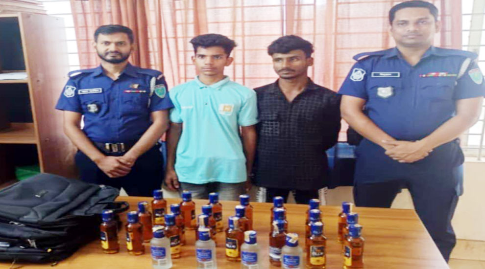 মাধবপুরে মাদকসহ দুই যুবক আটক