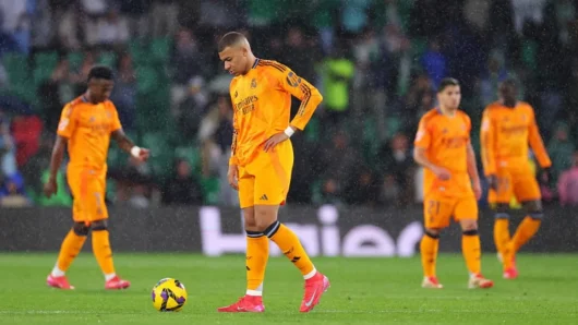 এল ক্লাসিকো ফাইনালের আগে জোড়া দুঃসংবাদ পেলো রিয়াল