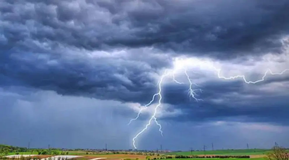 হবিগঞ্জে বজ্রাঘাতে শ্রমিকের মৃত্যু, শিশুসহ আহত ৩