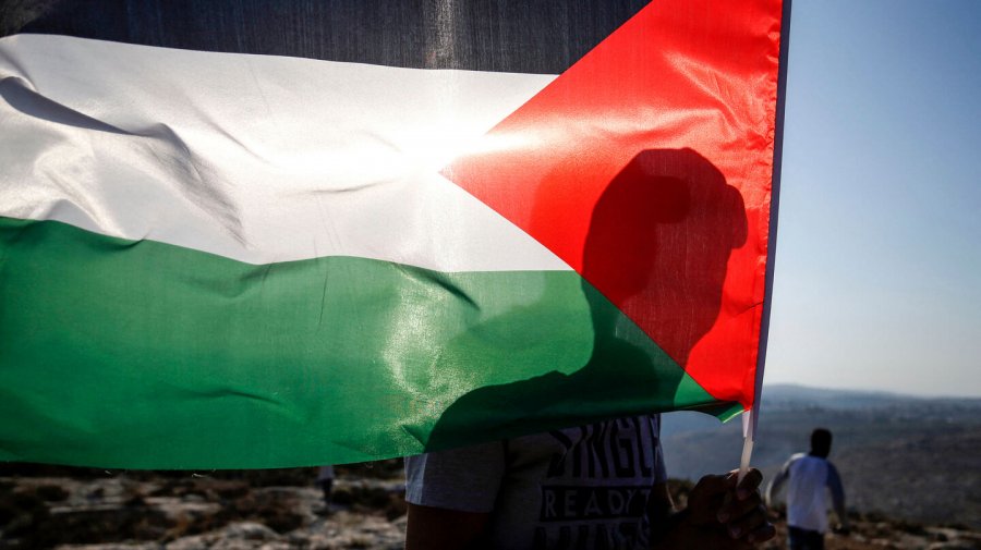 ‘এবার বাঁচার আশা নেই’: শেষ বার্তা লিখছেন গাজাবাসী