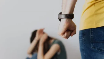 পরিবার-সমাজে নৃশংসতা বাড়ছে