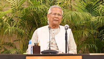 দায়িত্ব পালন অসম্ভব করে তুললে জনগণকে সঙ্গে নিয়ে সিদ্ধান্ত: উপদেষ্টা পরিষদ