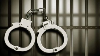 সারাদেশে পুলিশের বিশেষ অভিযানে অস্ত্রসহ গ্রেফতার ১১৮০