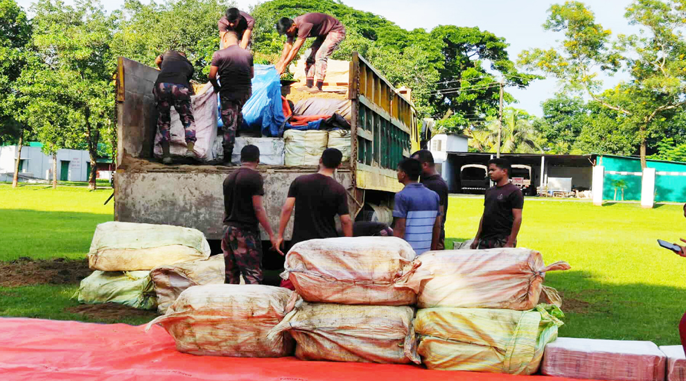 হরিপুরে সেনা-বিজিবির অভিযান, মিলেছে সাড়ে তিন কোটি টাকার পণ্য