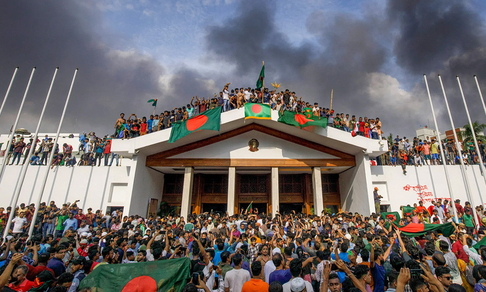 জুলাই সনদ ঘোষণায় দোলাচল