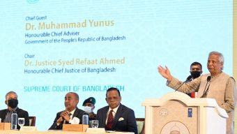 জুলাইয়ের মানবতাবিরোধী অপরাধীদের বিচারে জাতি ঐক্যবদ্ধ: প্রধান উপদেষ্টা