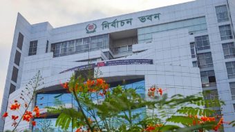 নির্বাচনসংশ্লিষ্ট সাবেক কর্মকর্তারা গ্রেফতার আতঙ্কে