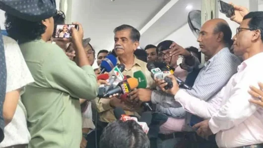 এইচএসসির স্থগিত হওয়া ২ পরীক্ষা হবে একই দিনে: শিক্ষা উপদেষ্টা