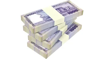 গ্রাহকের জমানো টাকা দিতে পারছে না ব্যাংক