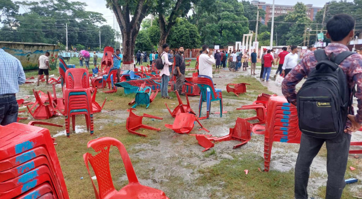 গোপালগঞ্জের ঘটনা কি রাজনীতিতে ‘বাঁকবদল’ ঘটাতে পারে?