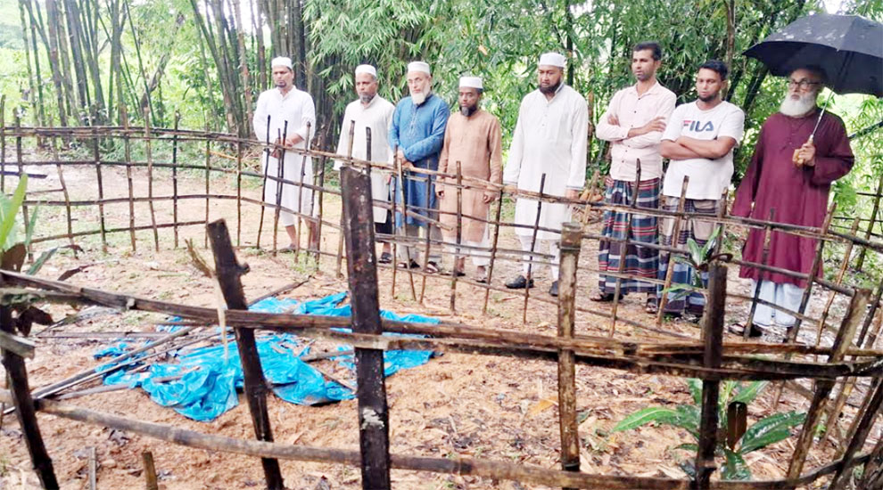 শহীদ সাংবাদিক তুরাবের কবর জিয়ারত করলেন সিলেট মহানগর জামায়াত নেতৃবৃন্দ