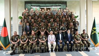 ‘সৎ ও রাজনৈতিক মতাদর্শের ঊর্ধ্বে থাকা অফিসাররা পদোন্নতির দাবিদার’