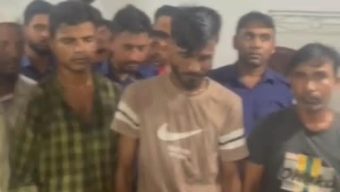 বিয়ানীবাজারে ৫ মাদক বিক্রেতাকে আটক করে পুলিশে দিয়েছে জনতা