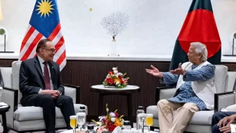 প্রধান উপদেষ্টার মালয়েশিয়া সফরে ৫ সমঝোতার সম্ভাবনা