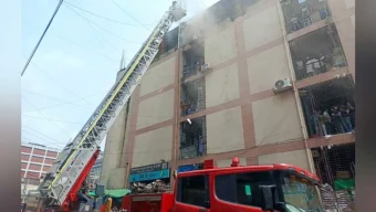 গুলিস্তানে সুন্দরবন স্কয়ার মার্কেটে আগুন, নিয়ন্ত্রণে ১১ ইউনিট