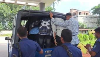 বাসর রাতে নববধূকে দলবদ্ধ ধর্ষণ, স্বামীসহ আটক ৭