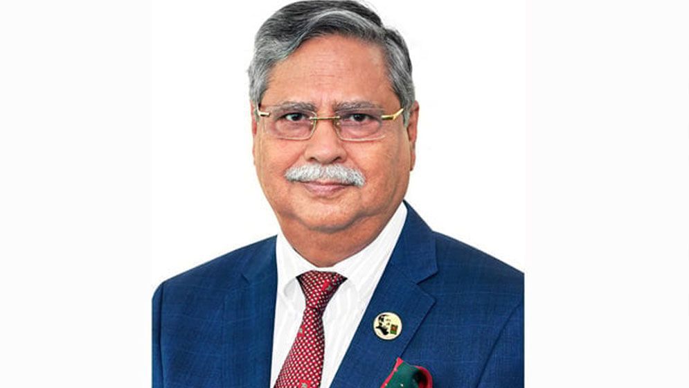 রাষ্ট্রপতির ছবি সরানোর নির্দেশনা নিয়ে মুখ খোলেনি মন্ত্রণালয়