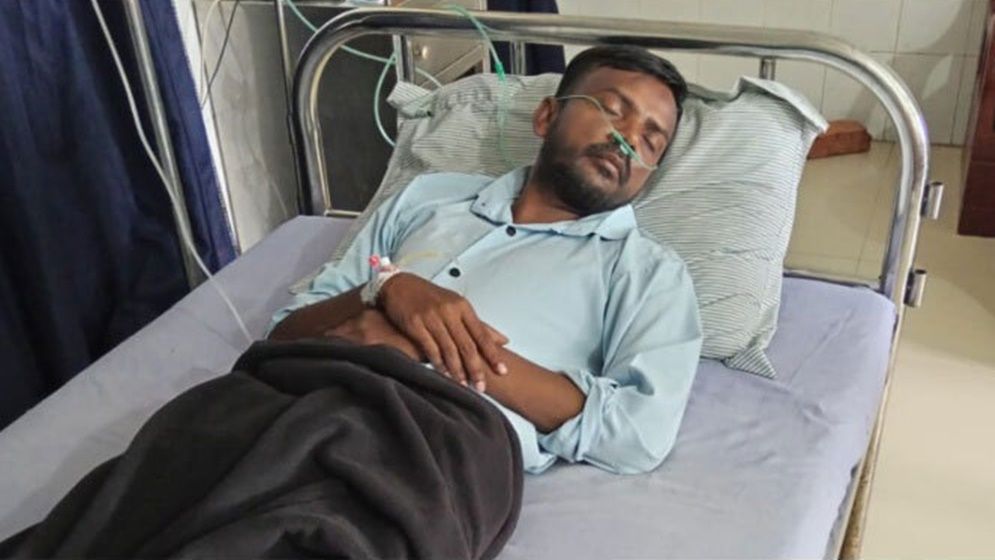 এখনো বিপদ কাটেনি হিরো আলমের