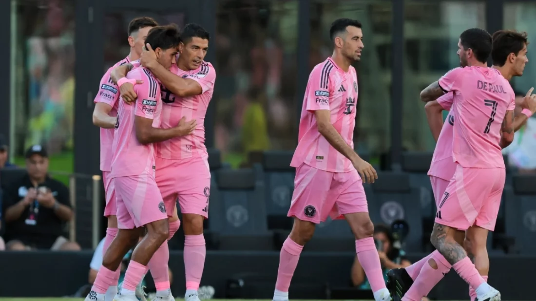 গ্যালারিতে বসে জয় উপভোগ মেসির, নকআউটে ইন্টার মিয়ামি