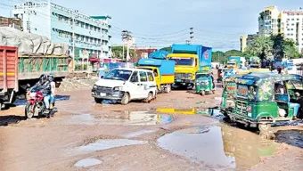 ঢাকা-সিলেট মহাসড়কে নরক যন্ত্রণা, দেখার কেউ নেই