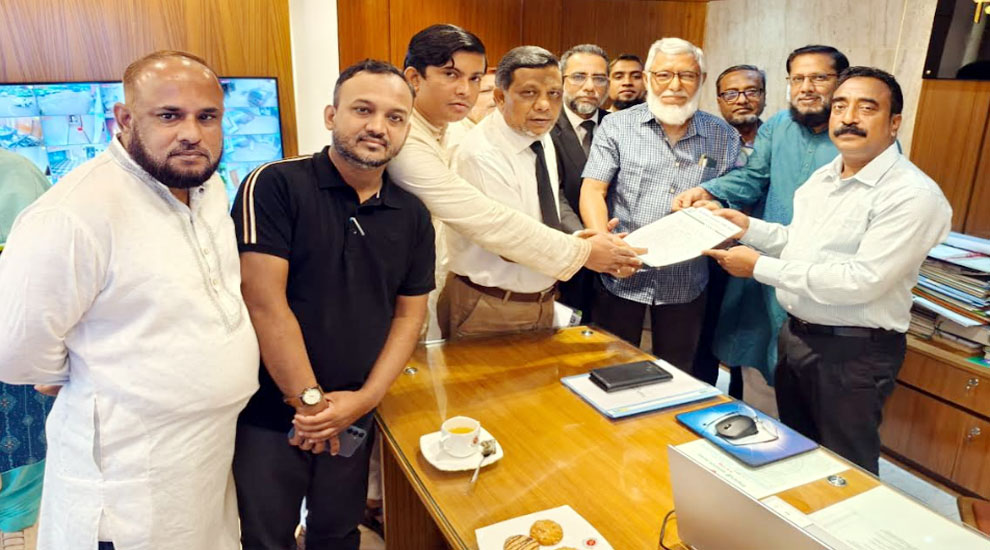 সিলেট-চারখাই-শেওলা মহাসড়ক কাজ সময়সীমার মধ্যে শেষ করতে স্মারকলিপি প্রদান