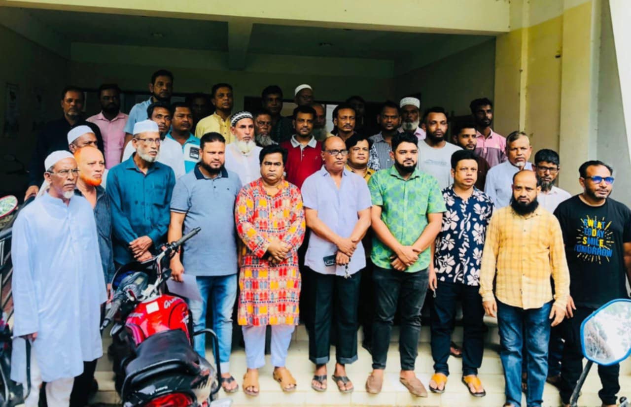 মহাসড়ক উন্নয়ন প্রকল্প বাস্তবায়নের দাবীতে বিয়ানীবাজারে বিএনপির স্মারকলিপি প্রদান