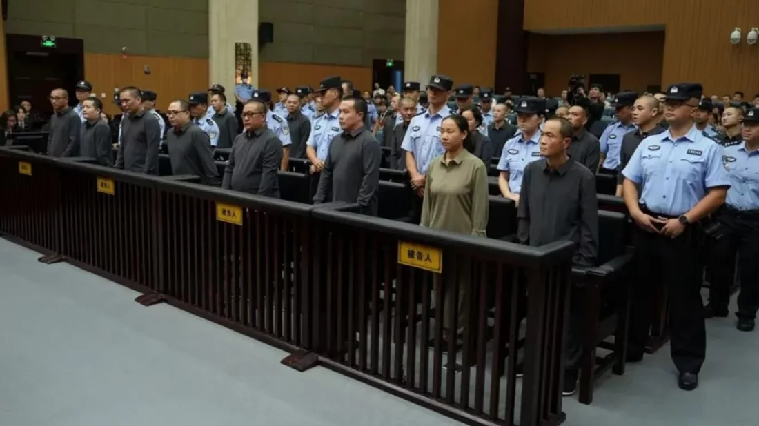 চীনে মাফিয়া পরিবারের ১১ জনকে মৃত্যুদণ্ড, ১১ জনের যাবজ্জীবন