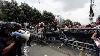 বিক্ষোভে রক্তক্ষয়, অবশেষে নেপালে সোশ্যাল মিডিয়ার নিষেধাজ্ঞা প্রত্যাহার