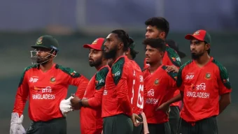 আফগানিস্তানকে হারালেও থাকবে সমীকরণের খেলা