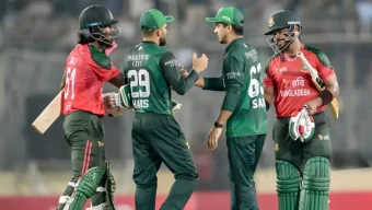 অঘোষিত সেমিফাইনালে আজ মুখোমুখি বাংলাদেশ ও পাকিস্তান