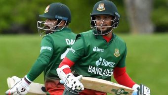 সাকিবকে ছাড়িয়ে চূড়ায় ওঠার অপেক্ষায় লিটন, প্রয়োজন যত রান
