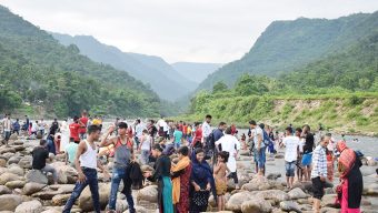 যাতায়াত দুর্ভোগে ৪০ শতাংশ পর্যটক কমেছে সিলেটে