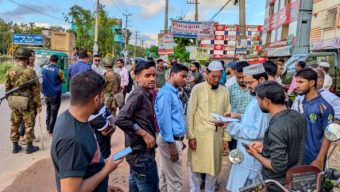 কুলাউড়ায় ১২ মোটরসাইকেল চালক গুনলেন জরিমানা